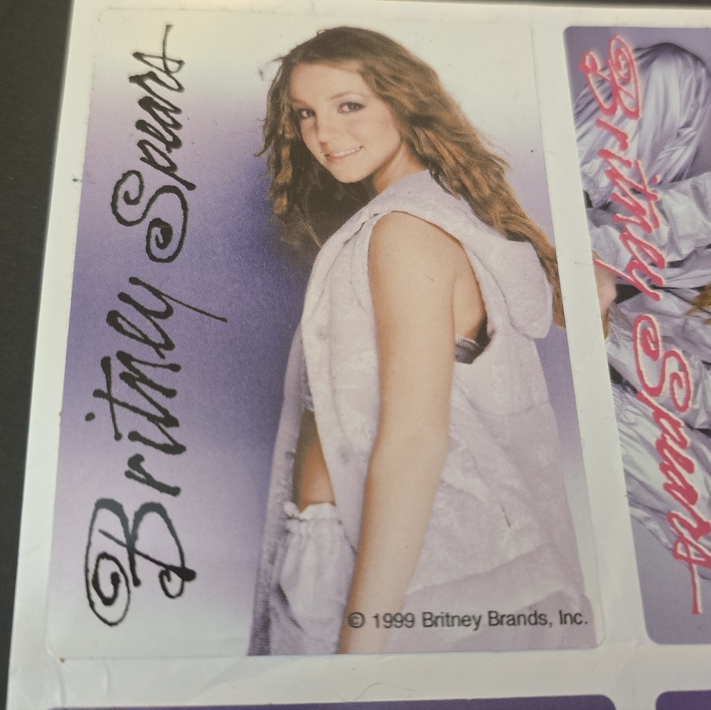 Britney Spears Rare Stickers from 1999 - Collectible - Picture 5 of 8